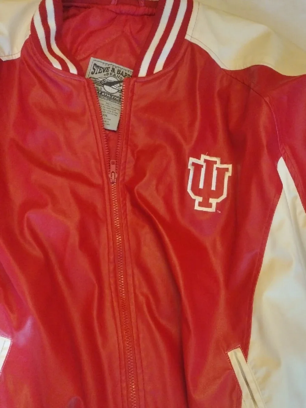 Steve & Barrys indiana themed